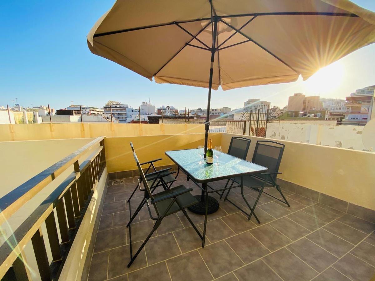 Fresh And Modern Delux Apartment In 1 Min From The Beach! Fuengirola Exterior foto