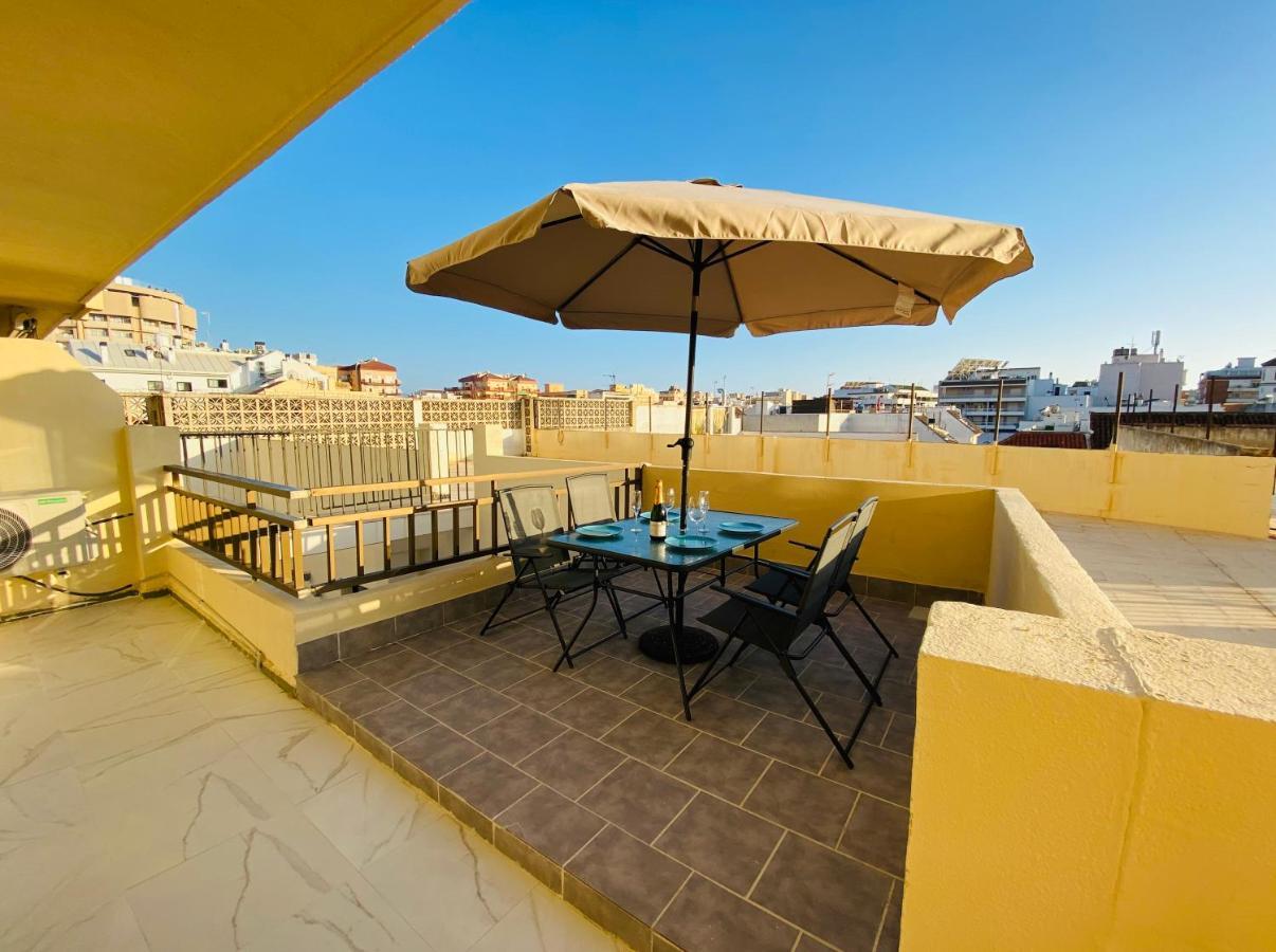 Fresh And Modern Delux Apartment In 1 Min From The Beach! Fuengirola Exterior foto